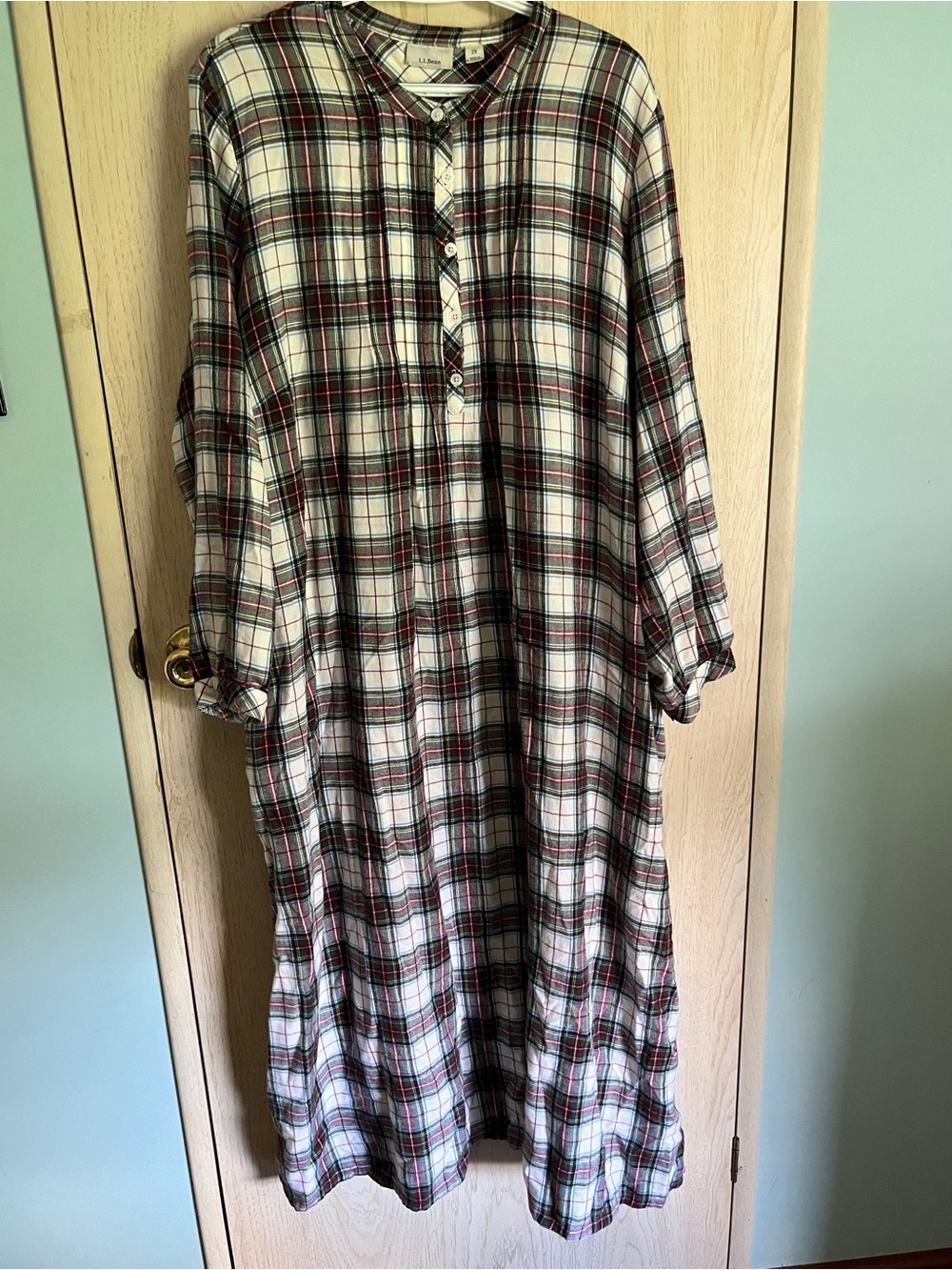 L.L. Bean Women's Scotch Plaid Flannel Nightgown Indigo Tartan 2X